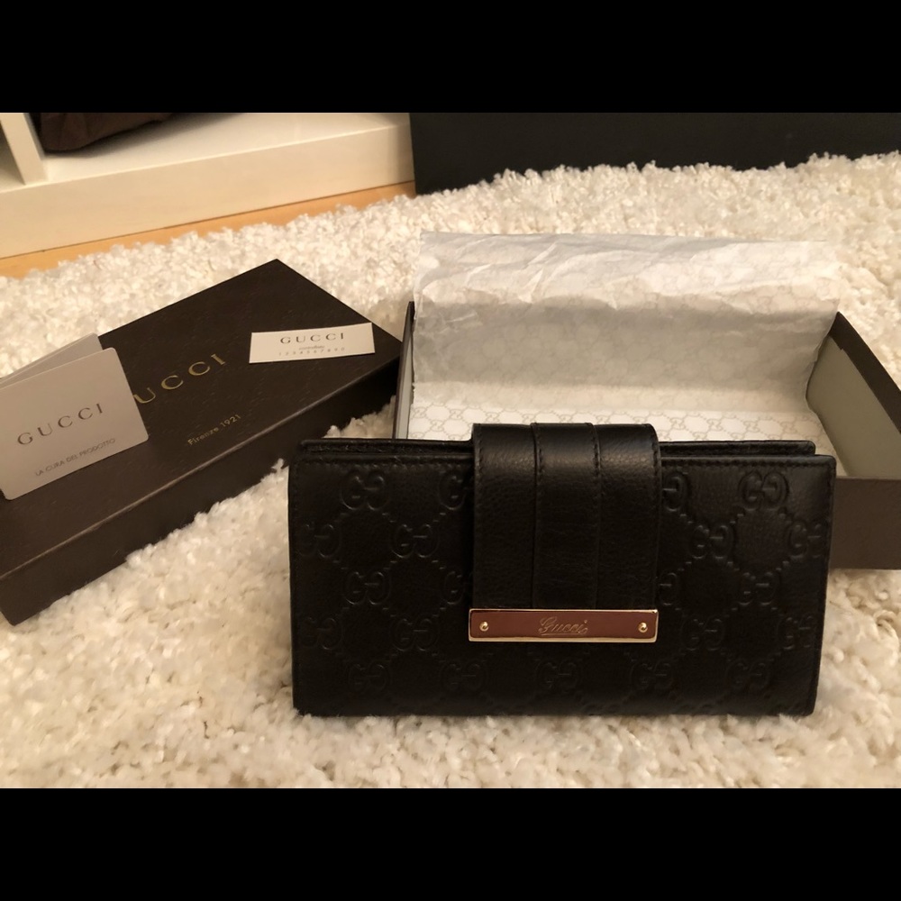 Authentic Gucci Wallet